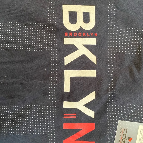 XL Male crewneck - Picture 2 of 3